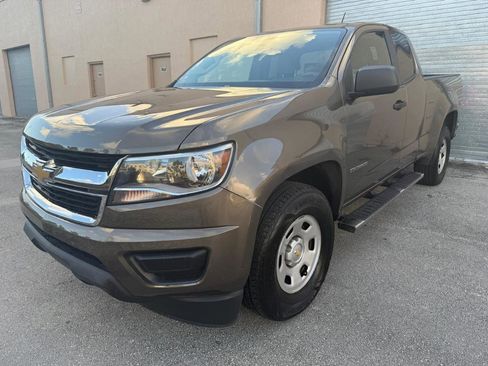 Used 2016 Chevrolet Colorado W/T w/ WT Convenience Package RWD image 4