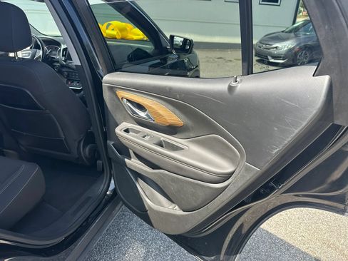 Used 2020 GMC Terrain SLE AWD/4WD image 15