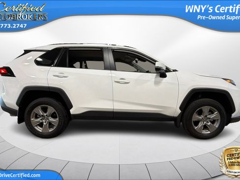 Used 2024 Toyota RAV4 XLE w/ Weather Package AWD/4WD image 4