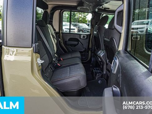 Used 2026 Jeep Gladiator Mojave AWD/4WD image 21