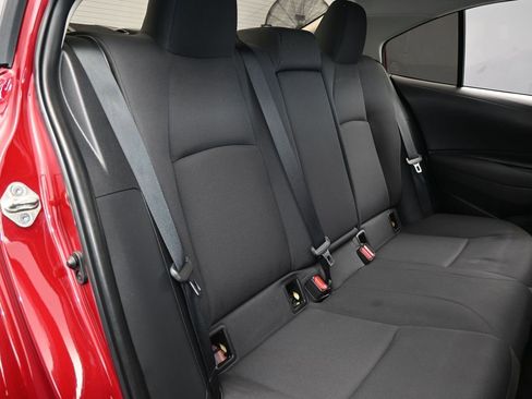 Used 2023 Toyota Corolla Hybrid Sedan image 37