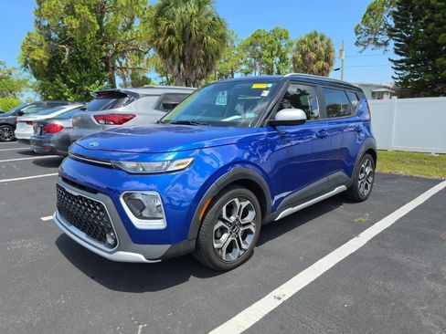Certified 2021 Kia Soul X-Line FWD image 6