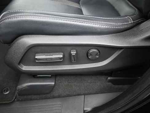 Certified 2023 Honda Pilot EX-L image 16
