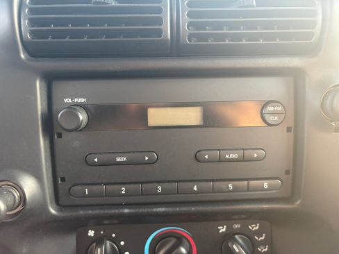 Used 2006 Ford Ranger XL RWD image 18
