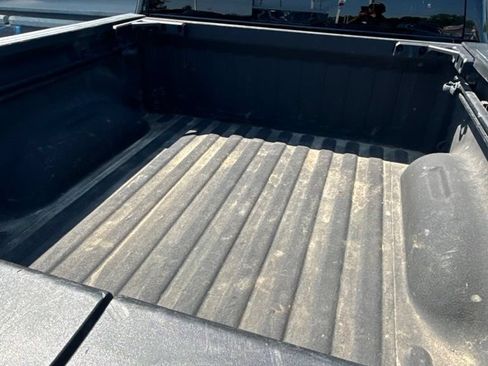 Used 2020 RAM 1500 Laramie AWD/4WD image 4