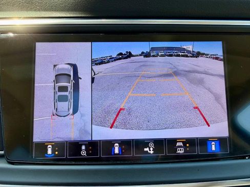 Used 2022 Buick Enclave Premium w/ Experience Buick Package AWD/4WD image 24