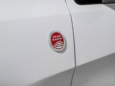 Used 2018 Jeep Grand Cherokee Trailhawk w/ Trailhawk Luxury Group image 50