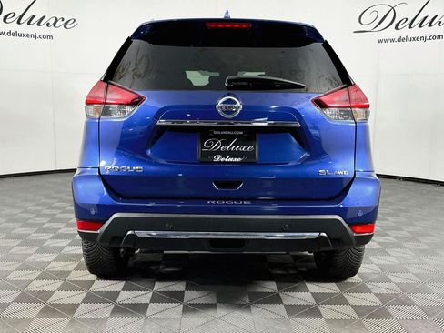 Used 2019 Nissan Rogue SL AWD/4WD image 5
