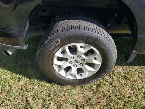 Used 2023 Ford F150 XLT AWD/4WD image 8