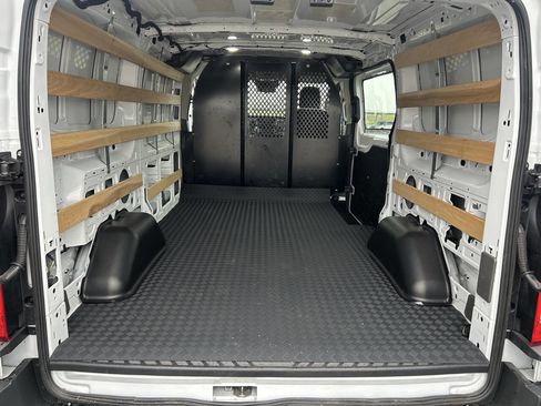 Used 2024 Ford Transit 250 Low Roof w/ Exterior Upgrade Package image 8