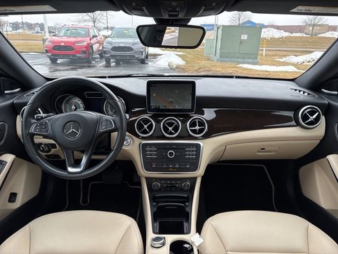 Used 2015 Mercedes-Benz CLA 250 4MATIC image 19