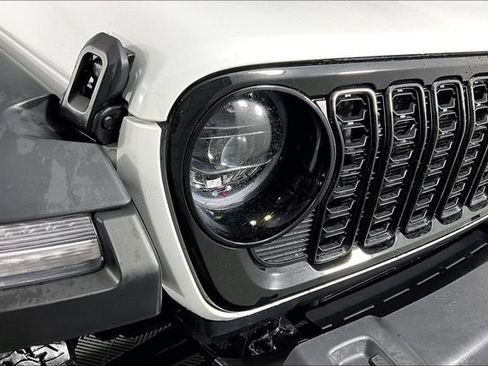 Used 2025 Jeep Wrangler Unlimited Sport S 4xe AWD/4WD image 30