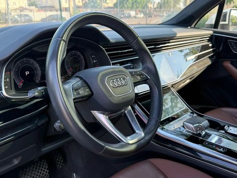 Used 2020 Audi Q7 3.0T Prestige w/ Prestige Package AWD/4WD image 9