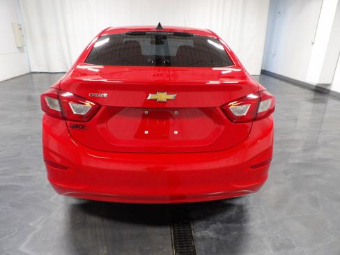 Used 2019 Chevrolet Cruze LS w/ LS Convenience Package FWD image 6