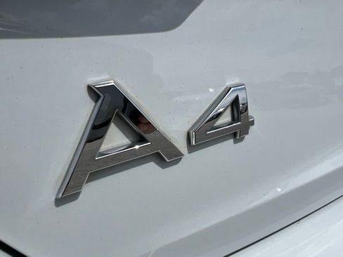 Used 2022 Audi A4 2.0T Premium Plus AWD/4WD image 30