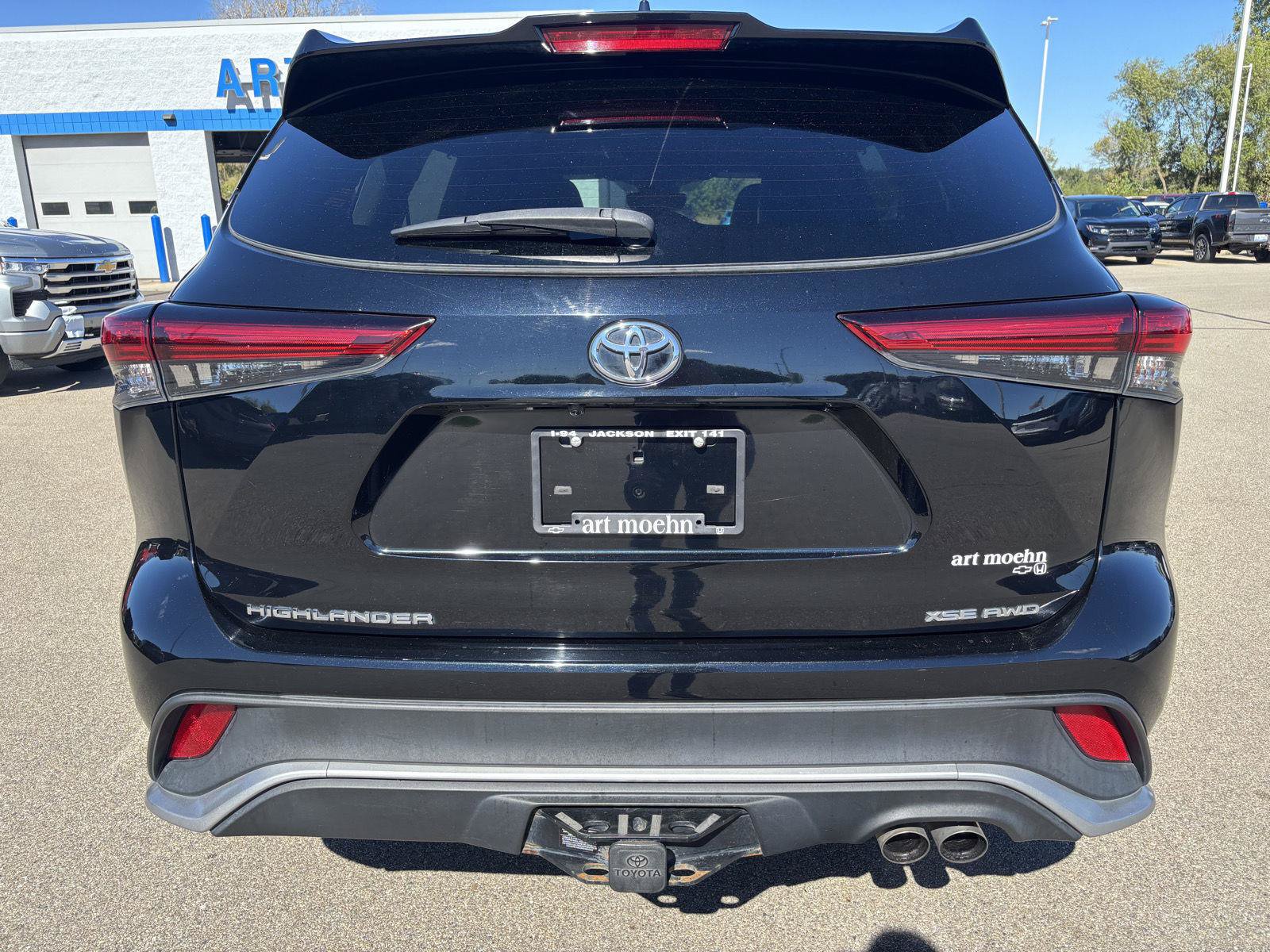Used 2021 Toyota Highlander XSE AWD/4WD image 6