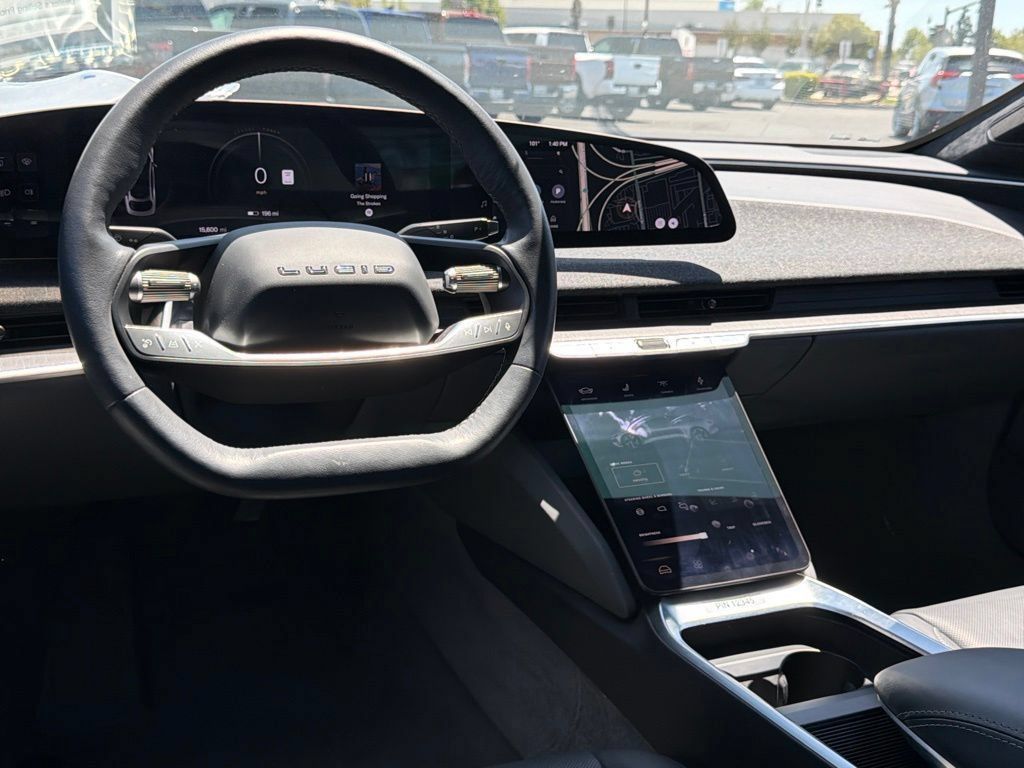 Used 2024 Lucid Air Touring AWD/4WD image 30