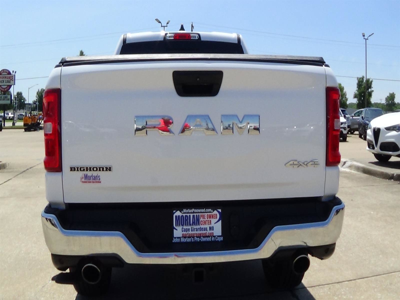 Used 2025 RAM 1500 Big Horn AWD/4WD image 7