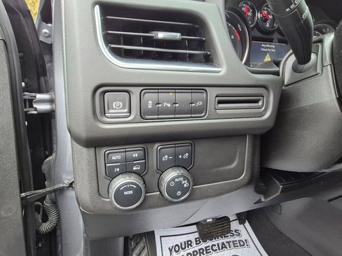 Used 2021 Chevrolet Tahoe LS image 11