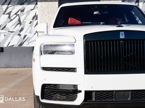 Used 2022 Rolls-Royce Cullinan image 5