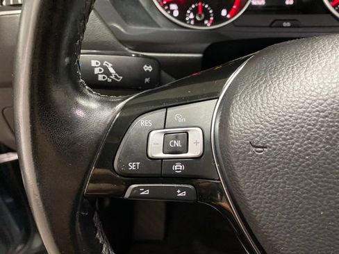 Used 2019 Volkswagen Tiguan SE w/ Panoramic Sunroof Package AWD/4WD image 14