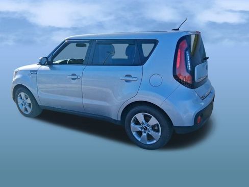 Used 2018 Kia Soul image 5