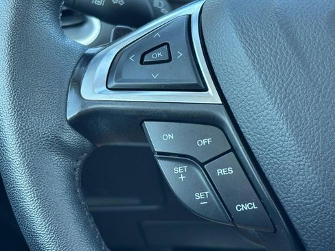 Used 2024 Ford Edge SEL w/ Convenience Package image 18