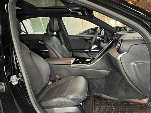Certified 2026 Mercedes-Benz C 300 4MATIC Sedan image 12