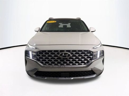 Used 2022 Hyundai Santa Fe SEL w/ Convenience + Premium Package FWD image 3