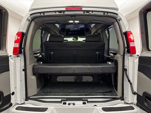 New 2026 GMC Savana 2500 w/ Driver Convenience Package RWD image 10