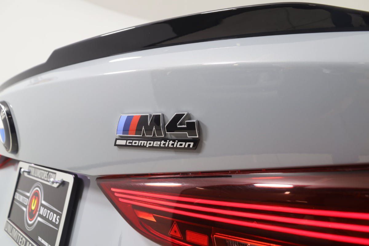 Used 2025 BMW M4 Competition w/ Executive Package RWD image 51