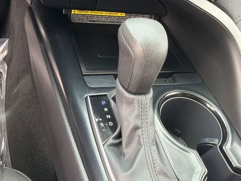 Used 2020 Toyota Camry LE w/ Sunroof Package FWD image 30