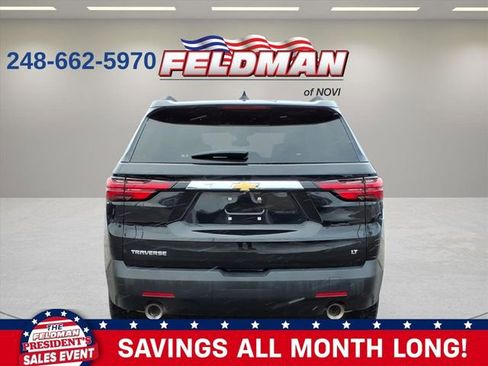 Used 2023 Chevrolet Traverse LT image 4