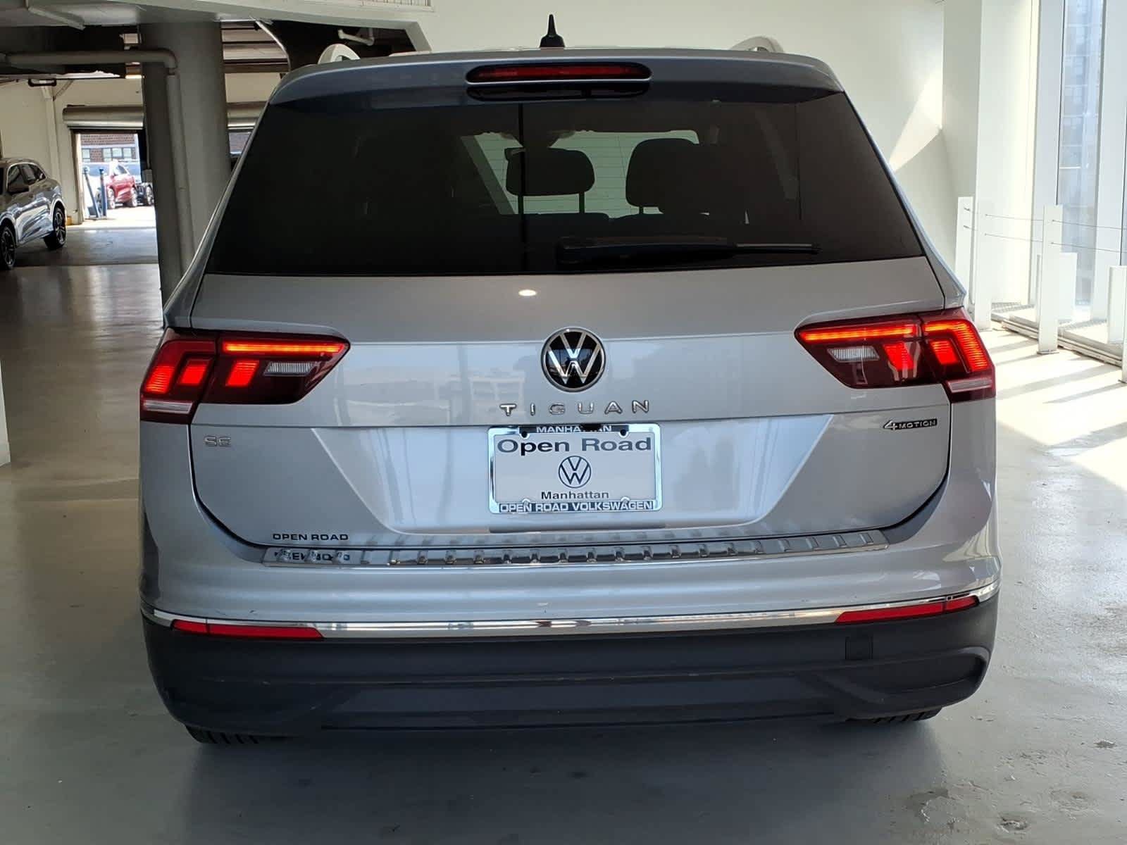 Used 2022 Volkswagen Tiguan SE AWD/4WD image 5