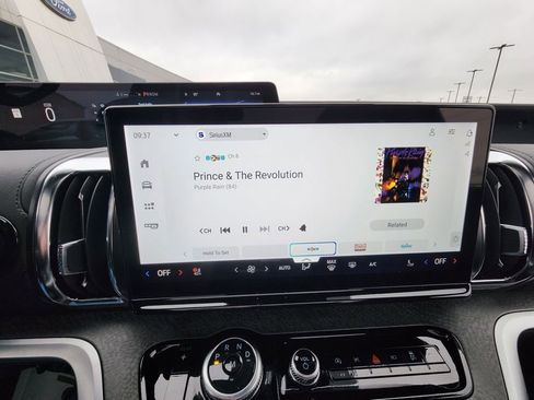 New 2026 Ford Expedition Tremor image 38