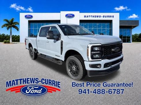 New 2026 Ford F250 Lariat w/ Black Appearance Package AWD/4WD image 1