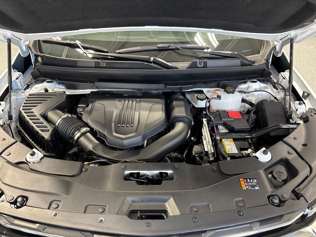 Used 2026 Chevrolet Traverse LT FWD image 62