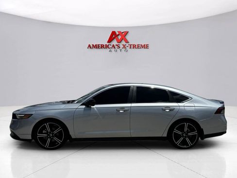 Used 2024 Honda Accord Sport image 2