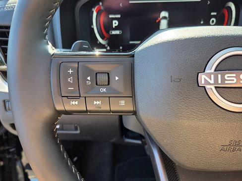 Used 2026 Nissan Rogue SL AWD/4WD image 23