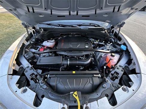 New 2025 Alfa Romeo Stelvio Sprint image 10