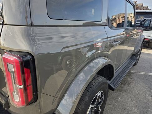 Certified 2025 Ford Bronco Outer Banks AWD/4WD image 9
