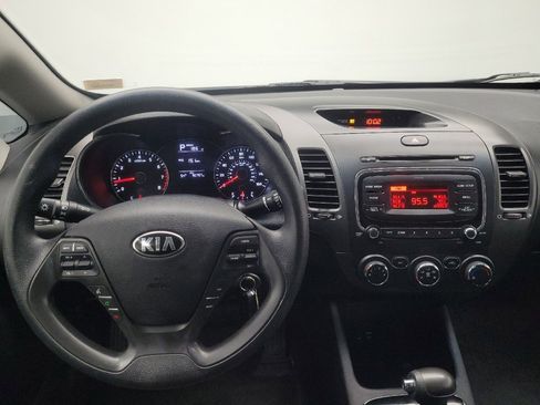 Used 2018 Kia Forte LX image 22