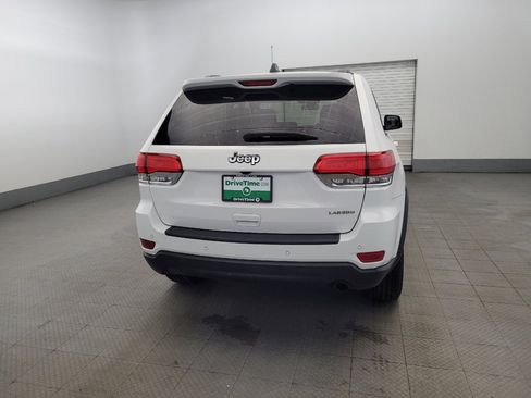 Used 2019 Jeep Grand Cherokee Laredo image 7