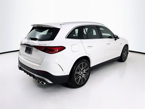 New 2026 Mercedes-Benz GLC 43 AMG 4MATIC image 8