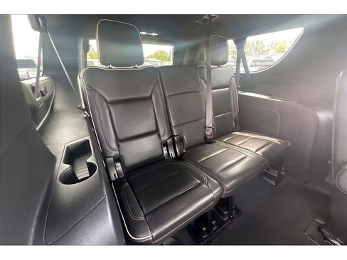 Used 2024 Chevrolet Suburban Premier w/ Max Trailering Package AWD/4WD image 30
