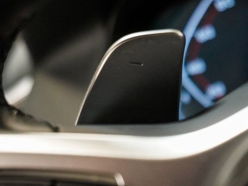 Used 2022 BMW X7 M50i w/ Dynamic Handling Package image 36