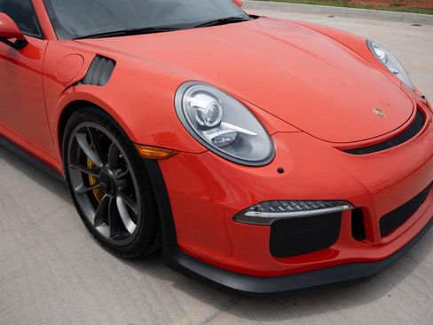 Used 2016 Porsche 911 GT3 RS RWD image 12