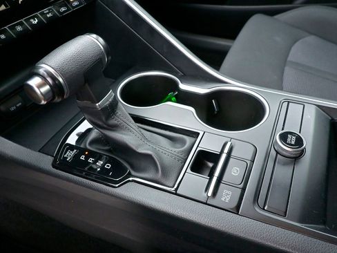 Used 2023 Kia K5 LXS image 13