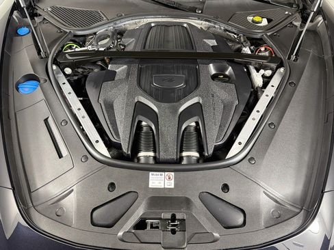 Used 2023 Porsche Panamera Platinum Edition RWD image 10