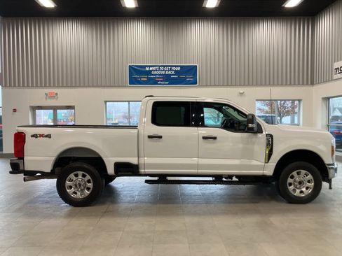 Certified 2024 Ford F250 XLT image 4